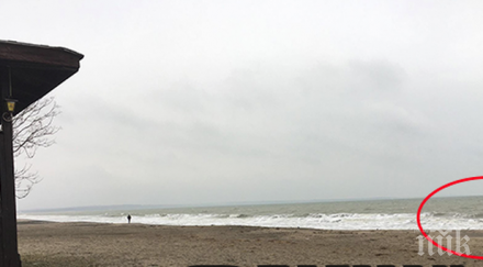 шок бургас труп изплува плажа култово заведение самоубиецът оставил предсмъртно писмо