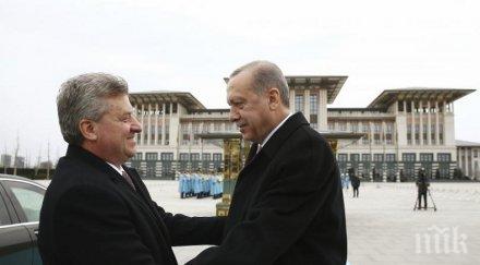 ердоган посегна историята турция първа признала македония конституционното име