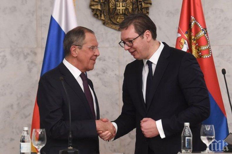 „Коммерсант“ (Русия): Посещението на Сергей Лавров в Белград премина по вода