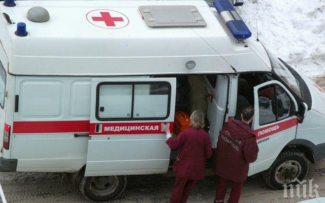 НЕЧОВЕШКО! Зарязаха на плочките в болница полужив пациент (СНИМКА 18+)