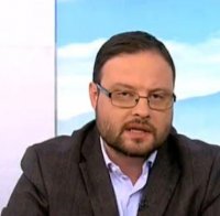 Чуколов: НФСБ и ГЕРБ работят заедно, Борисов изпревари Станишев