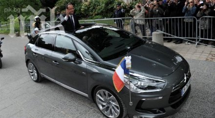 франсоа оланд иска отделно правителство еврозоната