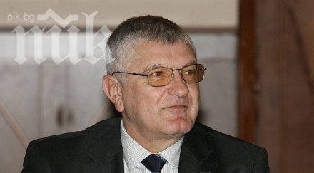 мултипринт редовно правела дъмпинг обществените поръчки