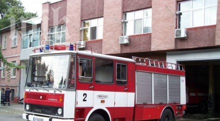 буря вдигна крак пожарникари общинари ловешко