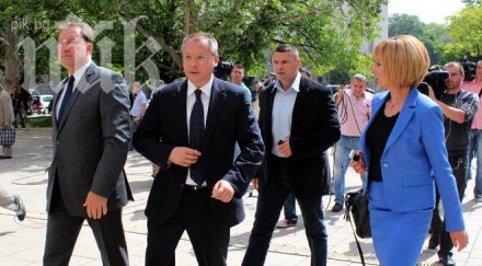 станишев искам незабавно свикване парламента