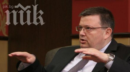 цацаров атаките бойко играем истината