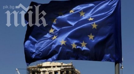 фич повиши кредитния рейтинг гърция две степени