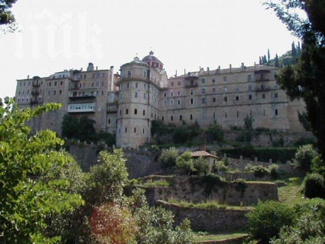 Ще водят жени поклоннички на Атон