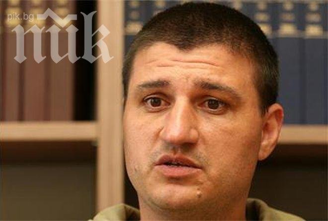 Взломаджията от къщата на Костов търсил помощ при отец Иван от Нови хан