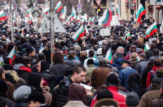 Синдикати подготвят стачка в енергийния сектор