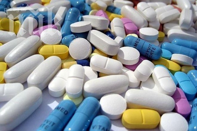Заловиха мъж, продавал лекарства на черно