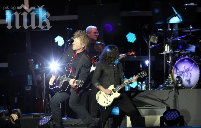 Алергията на Бон Джоуви няма да отмени европейското турне на групата