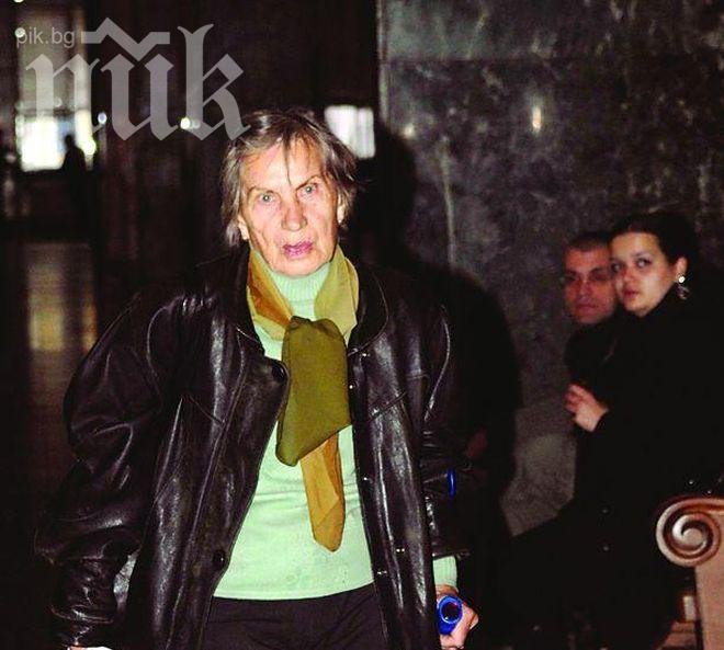 Съдът вдигна запора върху сметките на покойната майка на Вальо Топлото