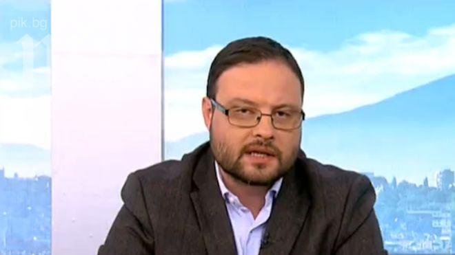 Чуколов: НФСБ и ГЕРБ работят заедно, Борисов изпревари Станишев