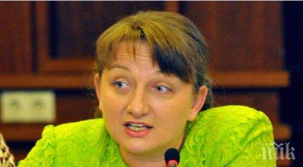 деница сачева българската образователна система дава свобода мит