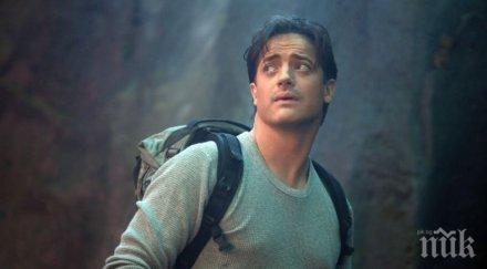 секс тормоз президентът златен глобус гепил задника брендън фрейзър затрил кариерата