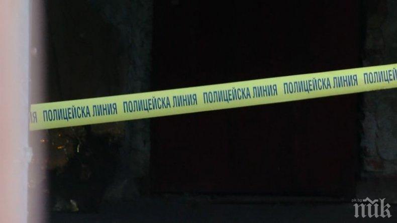 Психично болен закла дядо си! 82-годишният старец е наръган 20 пъти с нож