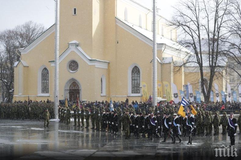 В Талин се проведе военен парад в чест на стогодишнината на Естония