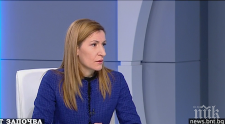 ангелкова доволна зимният сезон върви изключително успешно