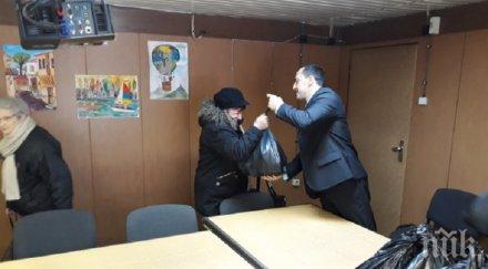 благородно кмет раздава хранителни помощи социално слаби пловдив