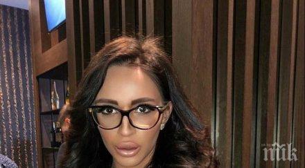 миската гонката кума лиса хвали награда моден дебют