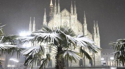 леден дъжд парализира италия