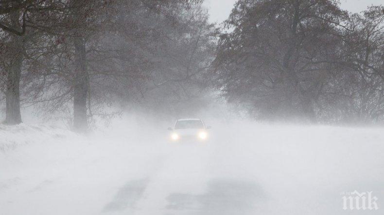 АПОКАЛИПСИС! Студът в САЩ уби шест души
