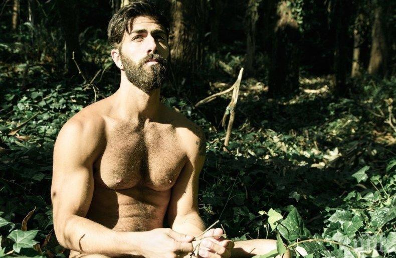 Срамежлива пощальонка разгневи нудисти