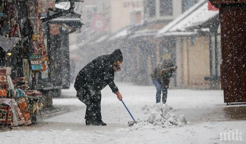 Студът взе още три жертви в Европа