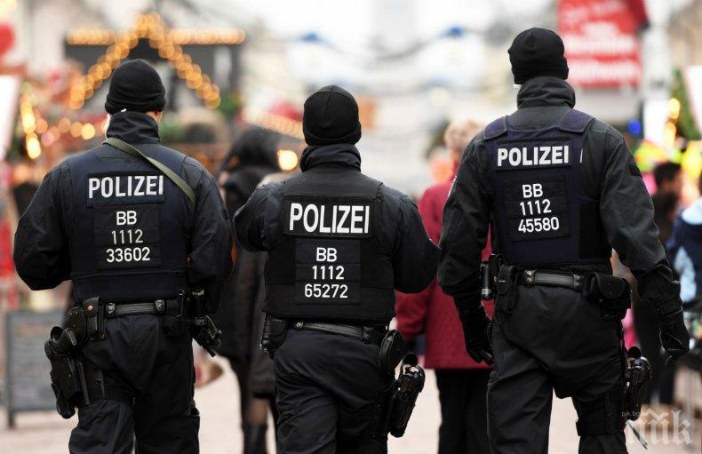 Нападнаха полицаи в Берлин по време на демострация
