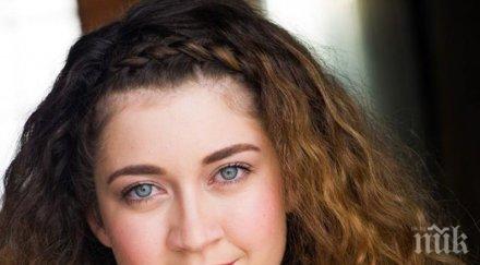 българска дизайнерка облече актрисата мариета мелроуз оскарите снимки