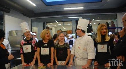 мая манолова меси козунаци тити папазов чалга звездата анелия