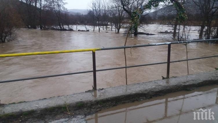 Добра новина! Нивото на река Камчия спада