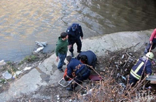 ШОК !Труп изплува от река край Пловдив