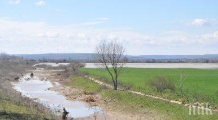 възстановиха дигата иново обстановката брегово нормализира