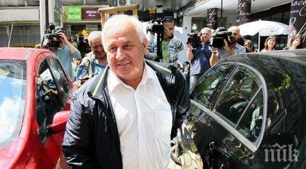 бившият скандален кмет ботевград пострада тежка катастрофа