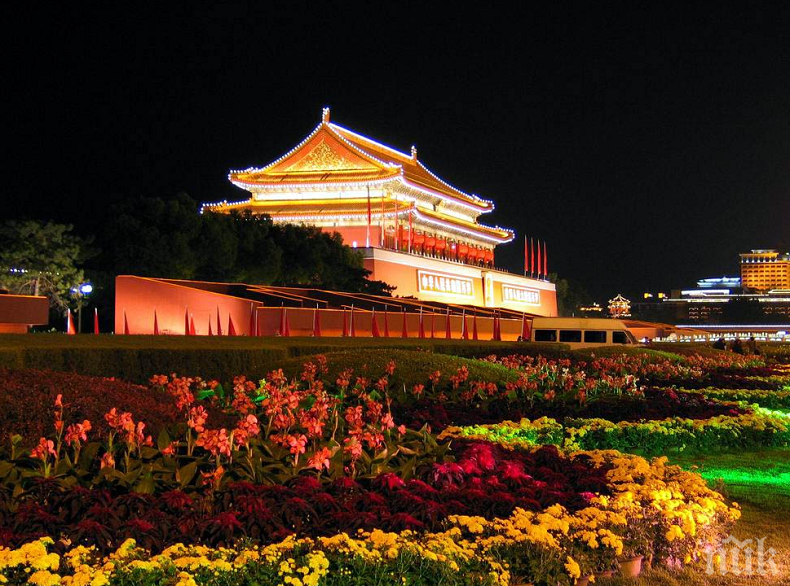 Властите в Китай подготвят мащабно реструктуриране на държавния апарат