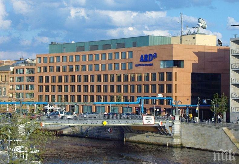 Освободиха двамата германски журналисти, задържани в Гърция