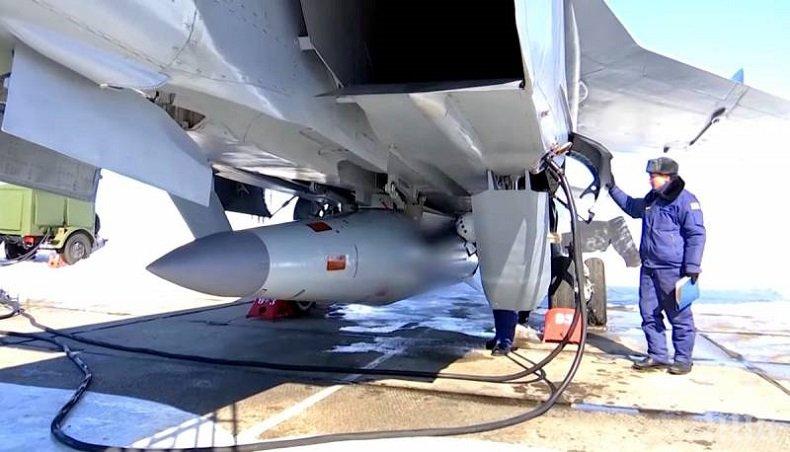 Русия се хвали: Ракетата Кинжал може да потапя самолетоносачи и крайцери