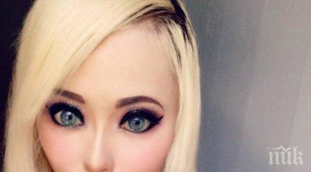 момиче хвърли хиляди долари прилича барби снимки