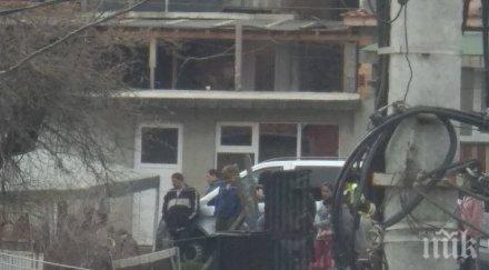 цигани подлудиха квартал карнобат полицията спре