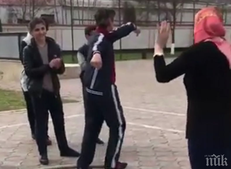 Радостни чеченци се разтанцуваха пред избирателна секция (ВИДЕО)
