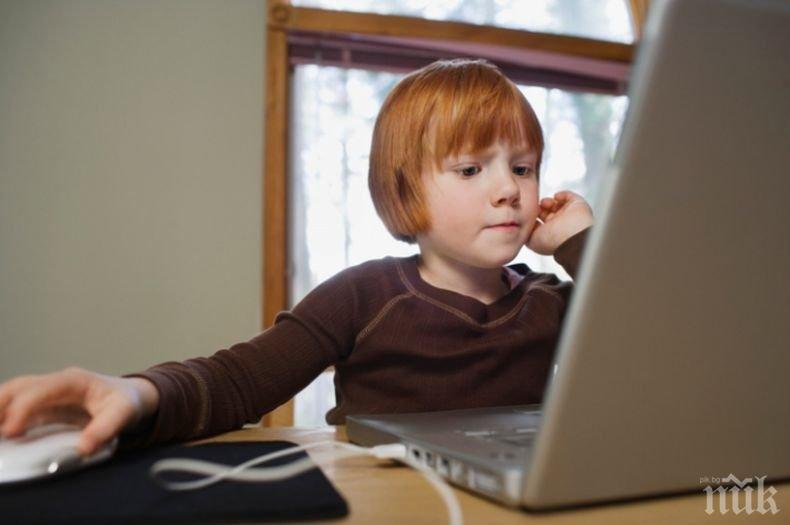 ТРЕВОЖНО! Всяко трето дете в България е общувало онлайн с непознат