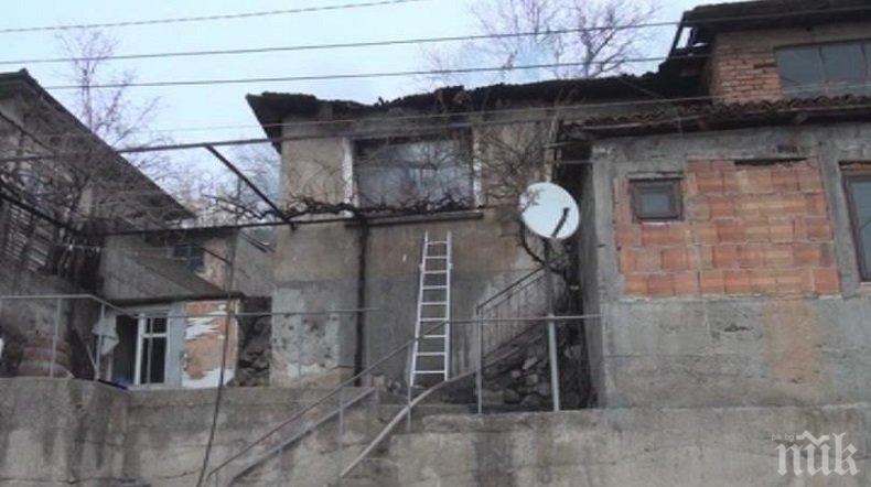 Жена е с опасност за живота след пожар в дома ѝ в Сопот