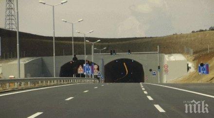 последните минути ограничиха движението магистрала люлин заради опасност свлачище