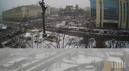 ексклузивно пик адски задръствания софия снегът предизвика километрични тапи улиците лед колите пързалят снимки