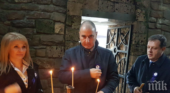 Цветанов запали свещ за празника на Велико Търново (СНИМКИ)