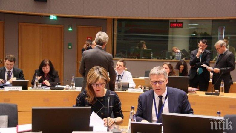 Министър Захариева ръководи ключови европейски съвети за изборите и Брекзит