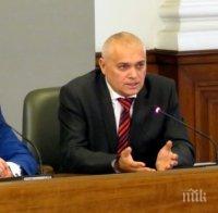 ИЗВЪНРЕДНО! Вътрешният министър Валентин Радев и главният секретар на МВР на инспекция в Бургас