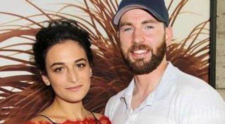 отново ерген крис еванс раздели приятелката